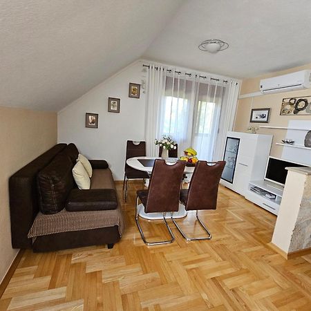 Apartment Majetic Gornji Vaganac エクステリア 写真