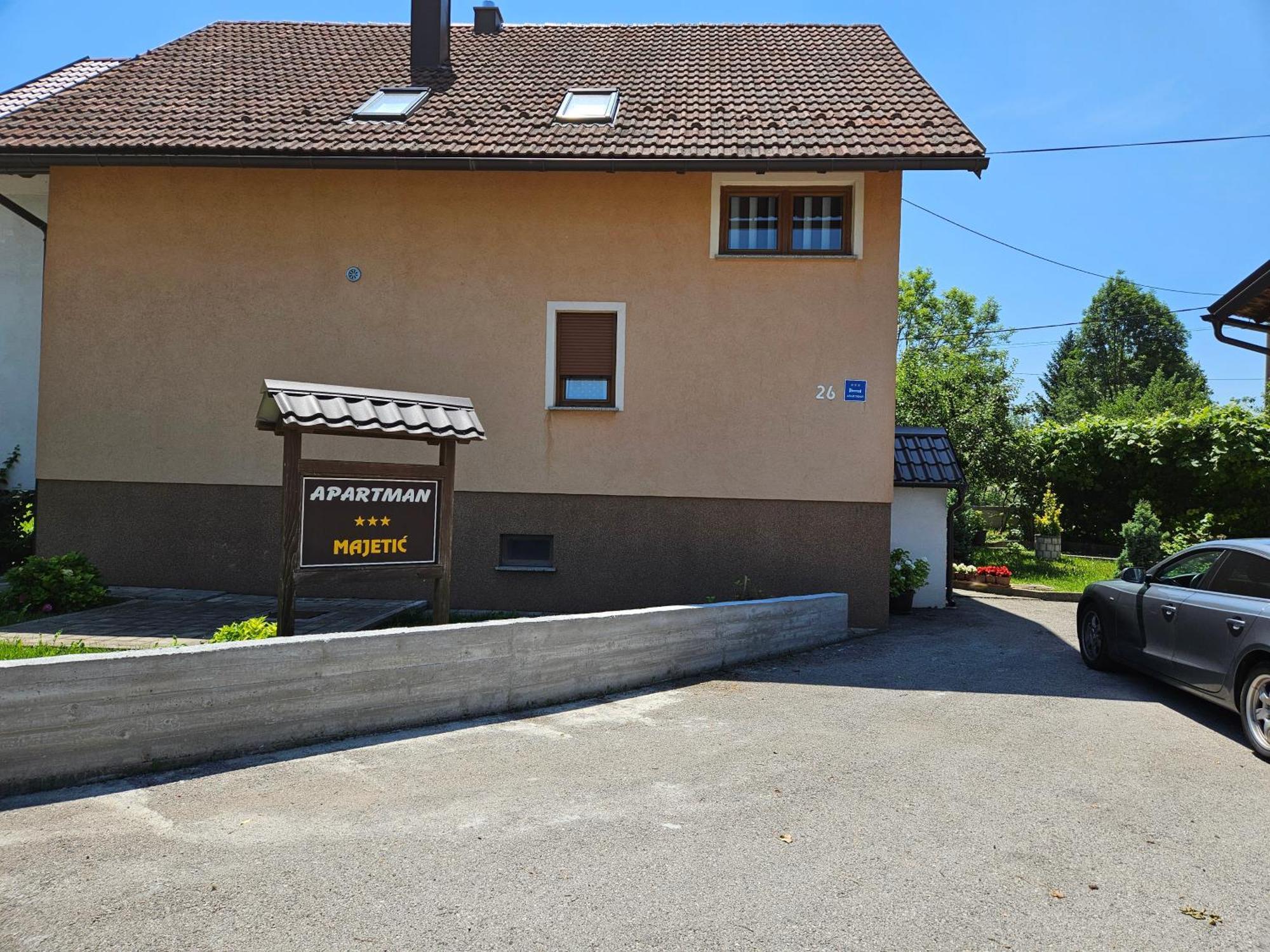 Apartment Majetic Gornji Vaganac エクステリア 写真