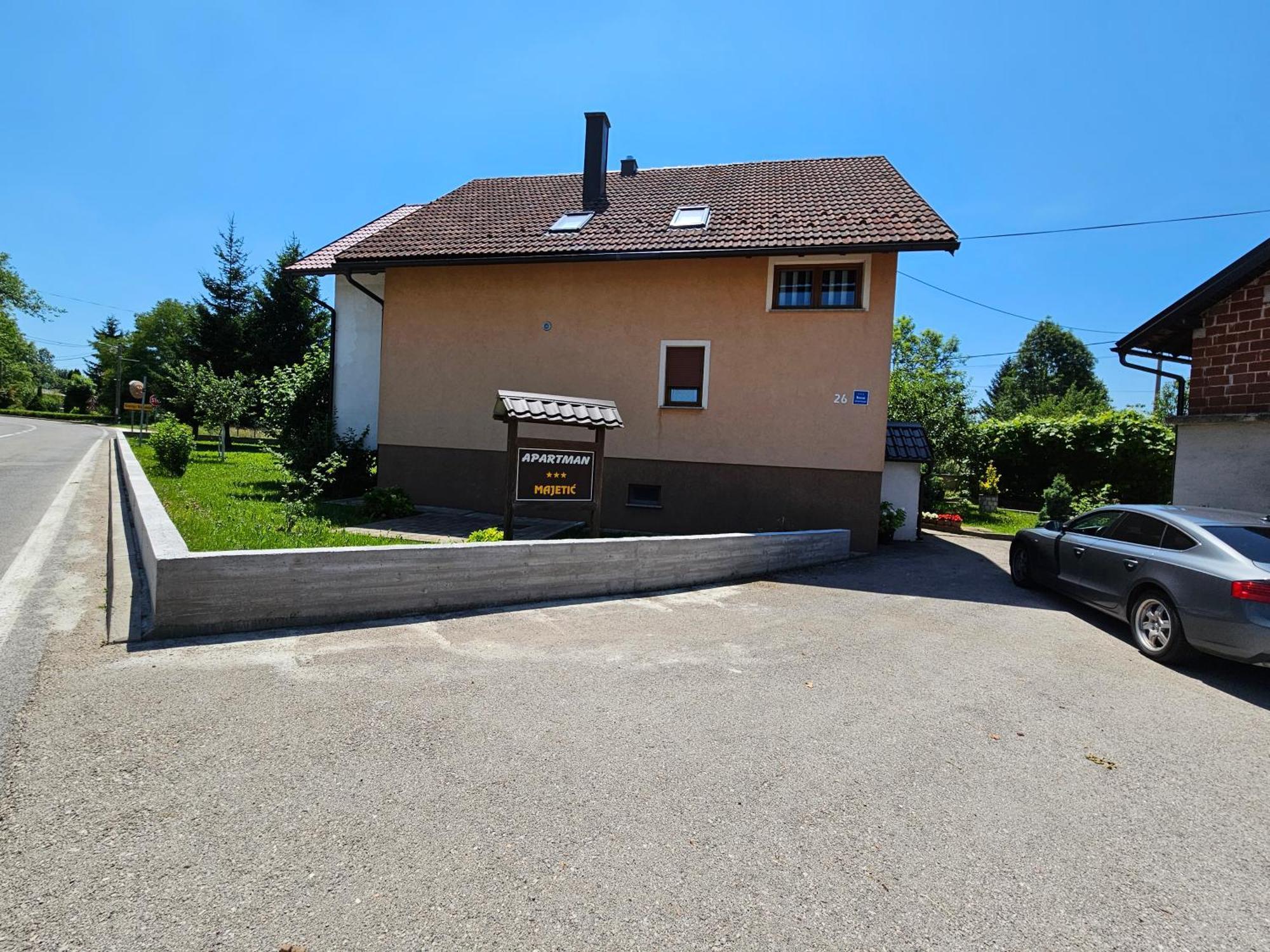 Apartment Majetic Gornji Vaganac エクステリア 写真