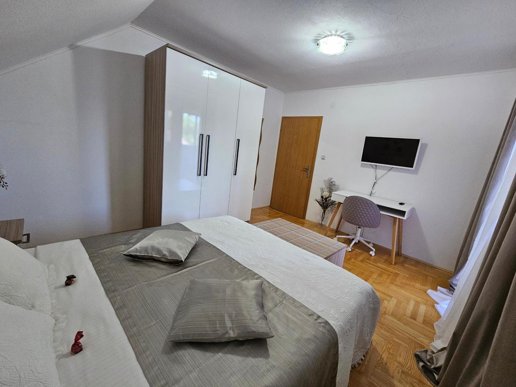 Apartment Majetic Gornji Vaganac エクステリア 写真