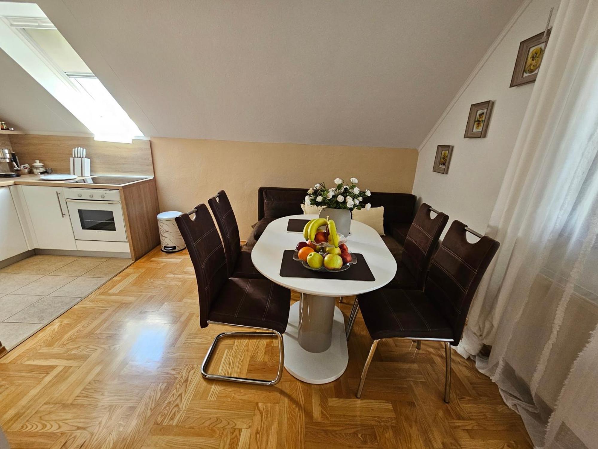 Apartment Majetic Gornji Vaganac エクステリア 写真